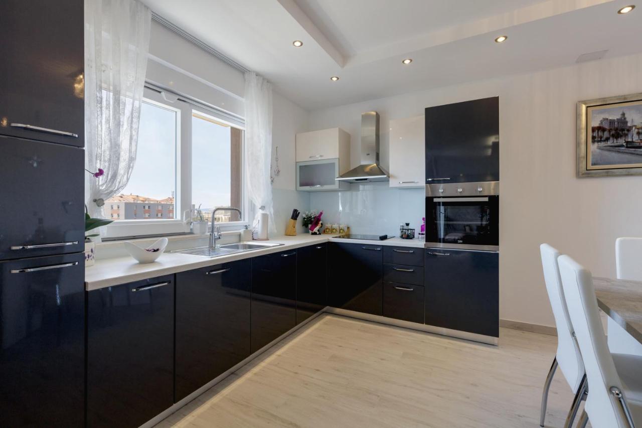 Apartamento Sunny Garden Adria Split Exterior foto