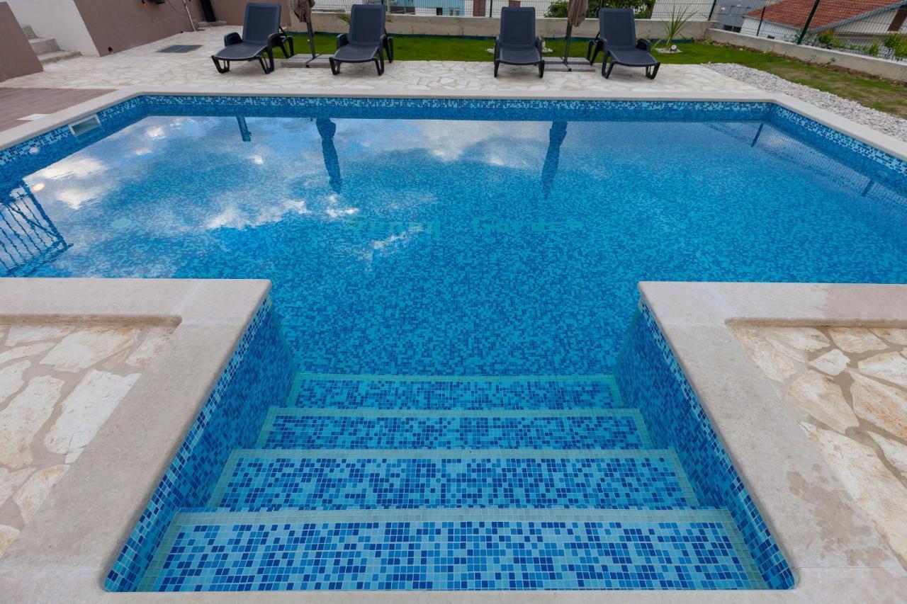 Apartamento Sunny Garden Adria Split Exterior foto